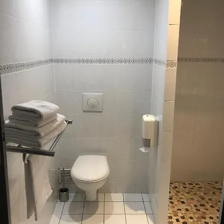 Hotel Ocean 2*