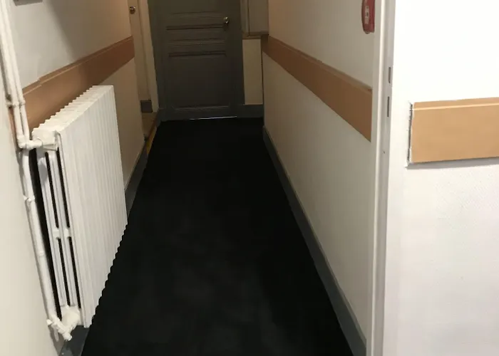 Ξενοδοχείο Ocean 2*