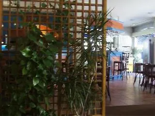 Ξενοδοχείο Ocean 2*